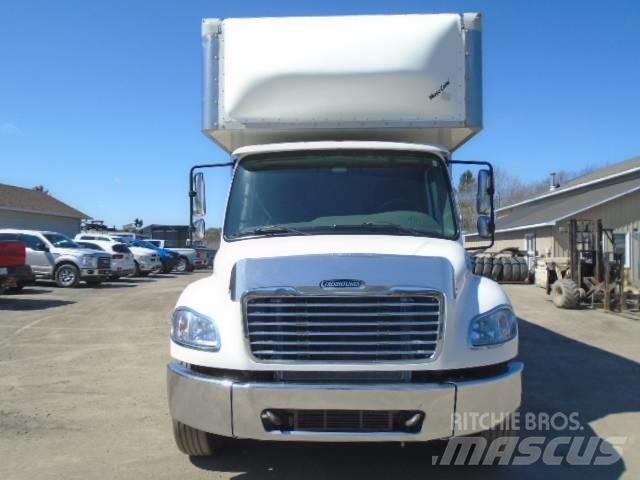 Freightliner M2 106 Remorque Fourgon