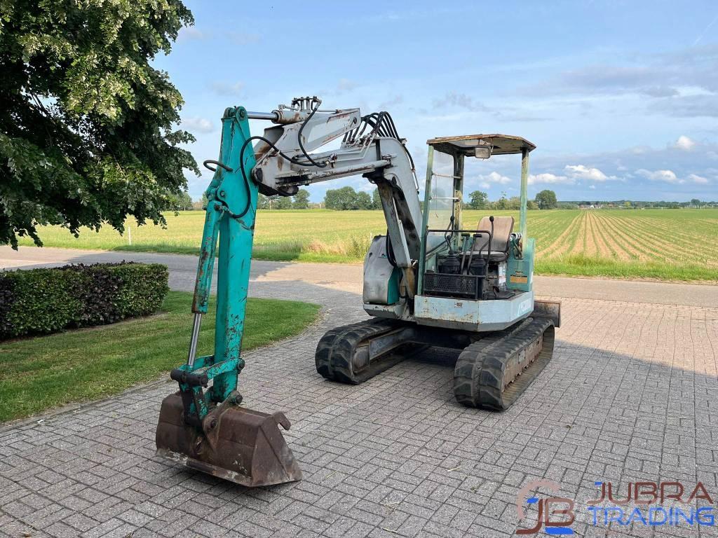 Komatsu PC38UU-1 Mini pelle < 7t