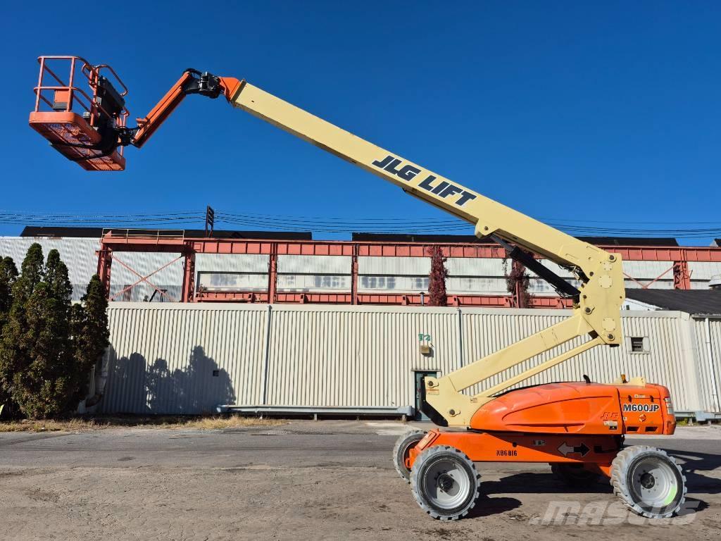 JLG M 600 JP Nacelles articulées