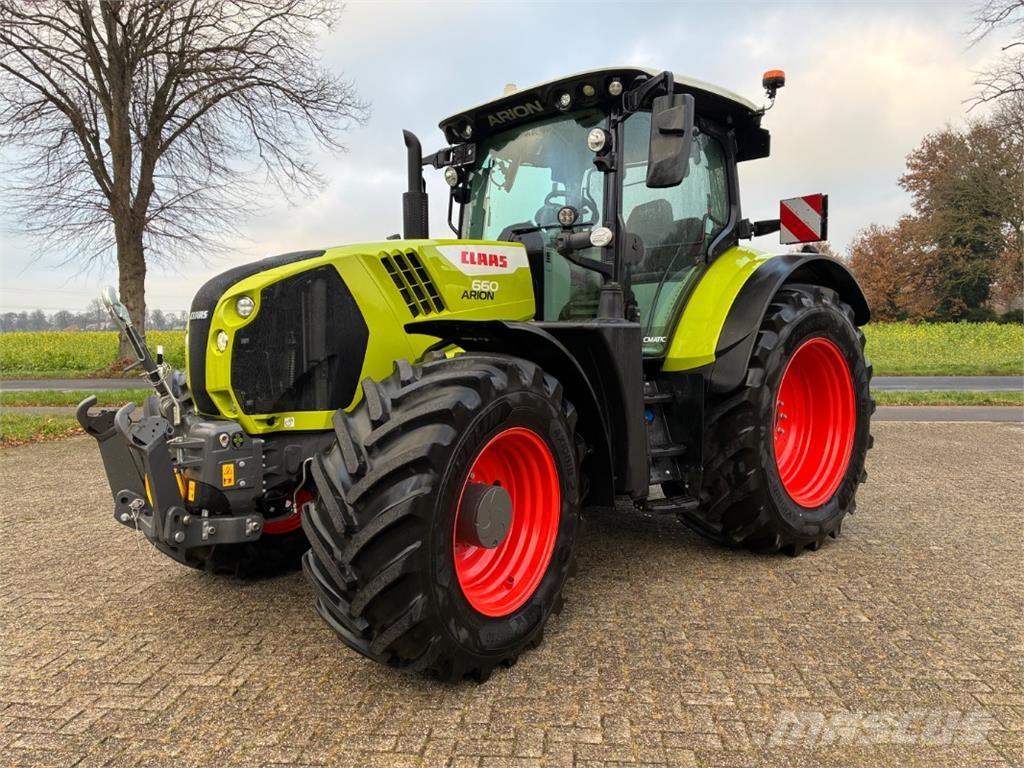 CLAAS Arion 660 Tracteur