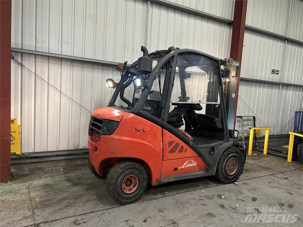 Linde H30D Chariots diesel