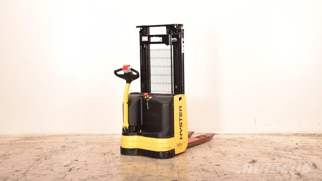 Hyster S 1.0-24 Gerbeur accompagnant
