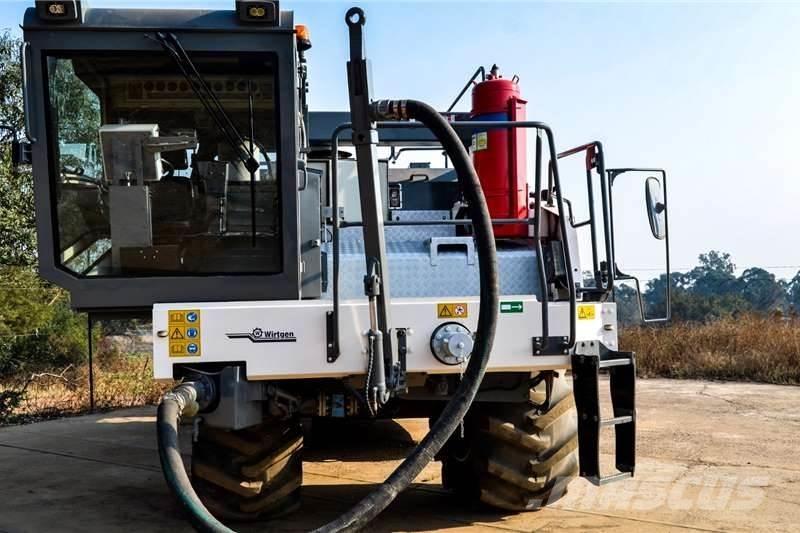 Wirtgen WR2400 Autre camion