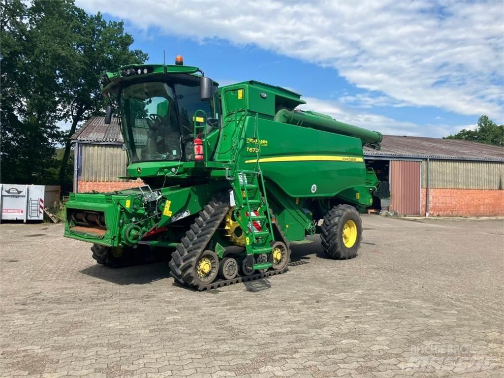John Deere T670 Moissonneuse batteuse