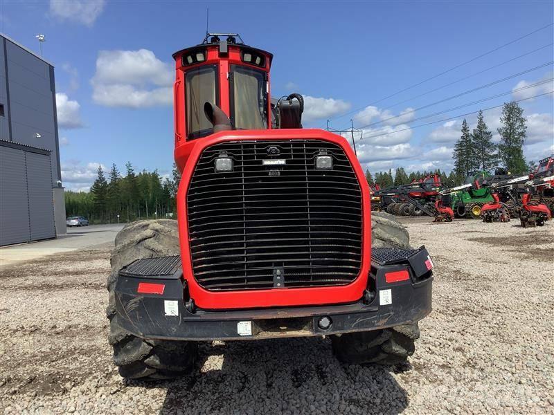 Komatsu 911 Abatteuse