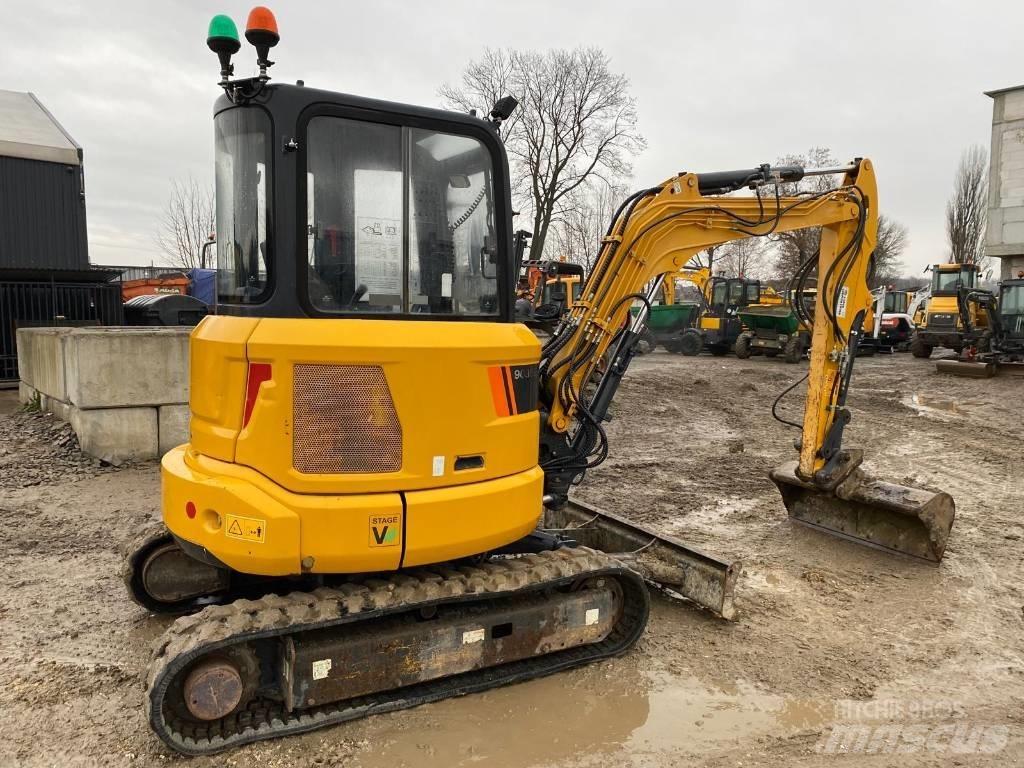 LiuGong CLG9035 Pelle sur pneus
