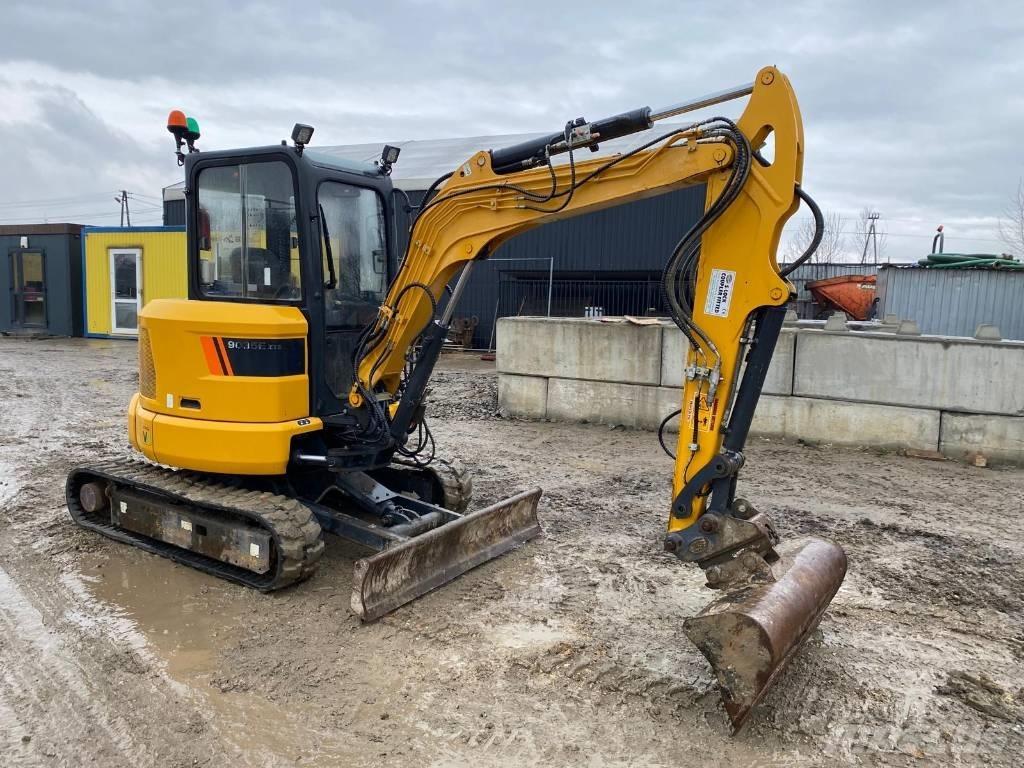 LiuGong CLG9035 Pelle sur pneus