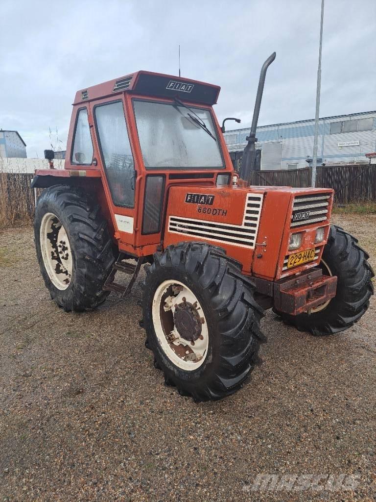 Fiat 680DTH Tracteur