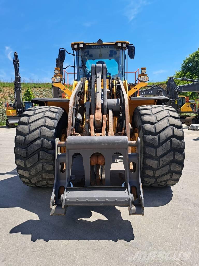 Volvo L 220 H Chargeuse sur pneus