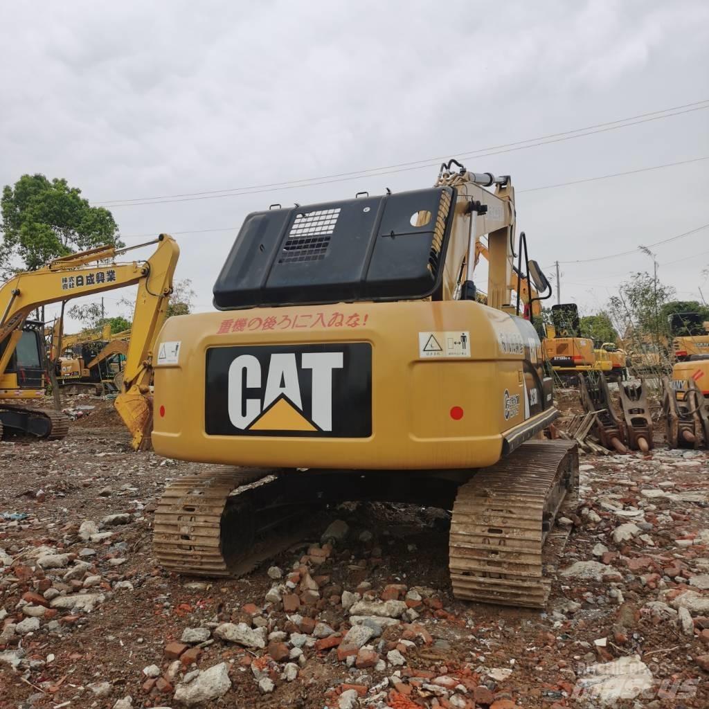 CAT 323DL Pelle sur chenilles