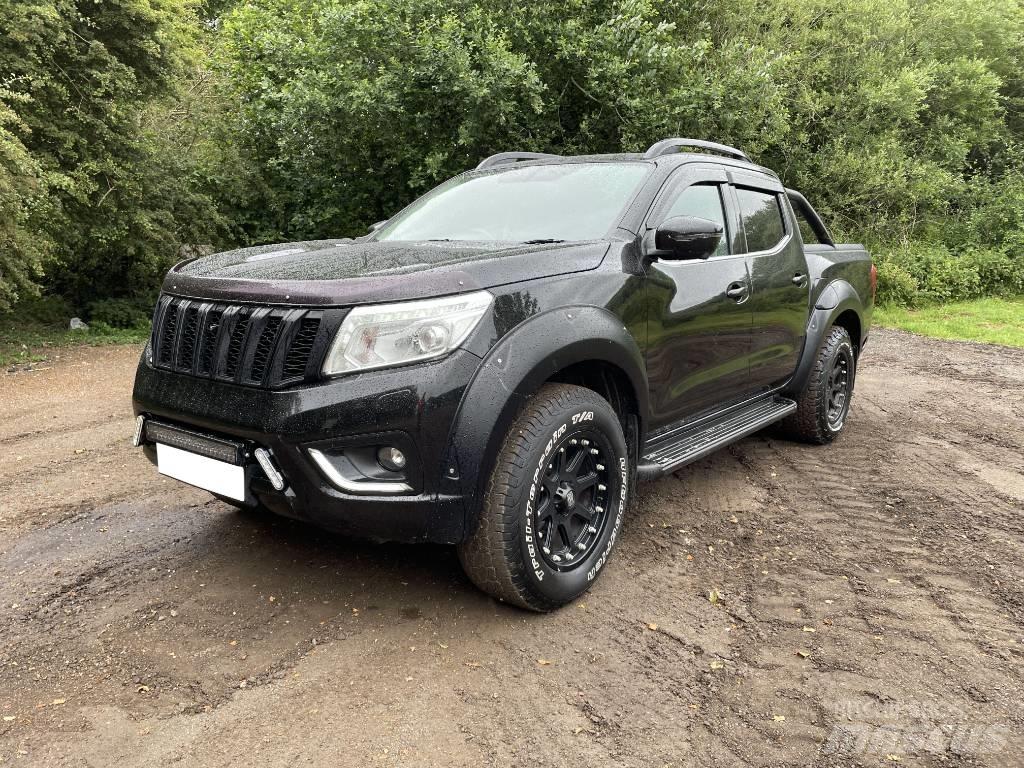 Nissan Navara Utilitaire benne