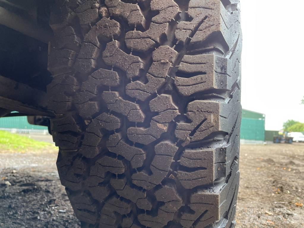 Nissan Navara Utilitaire benne