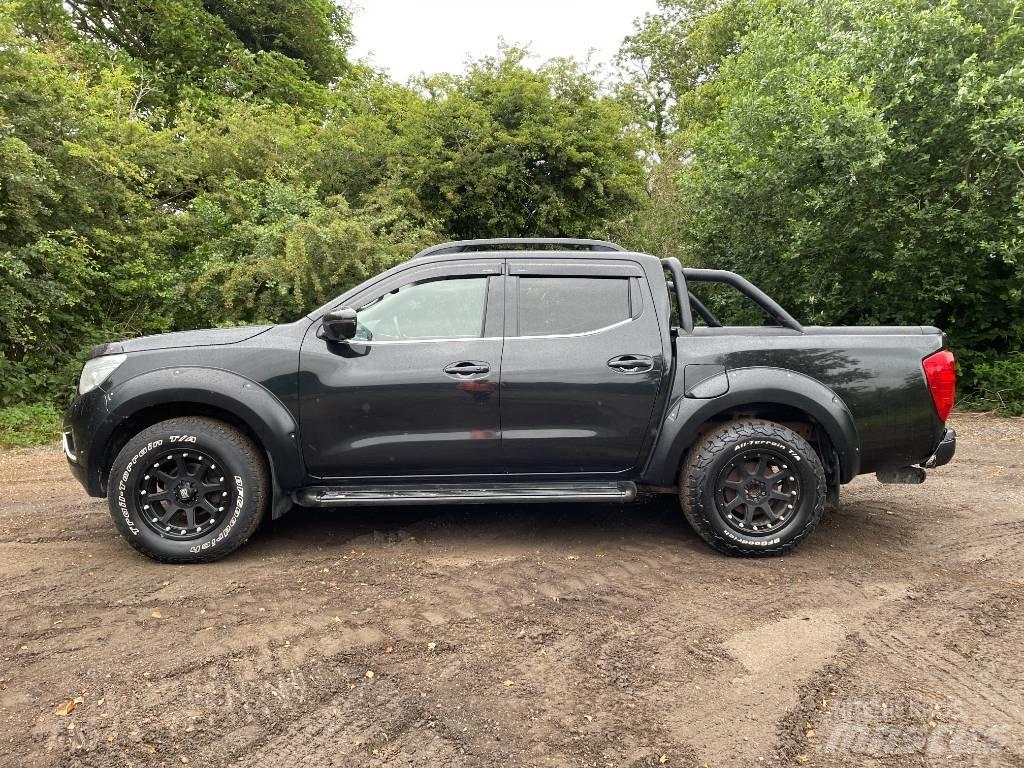Nissan Navara Utilitaire benne