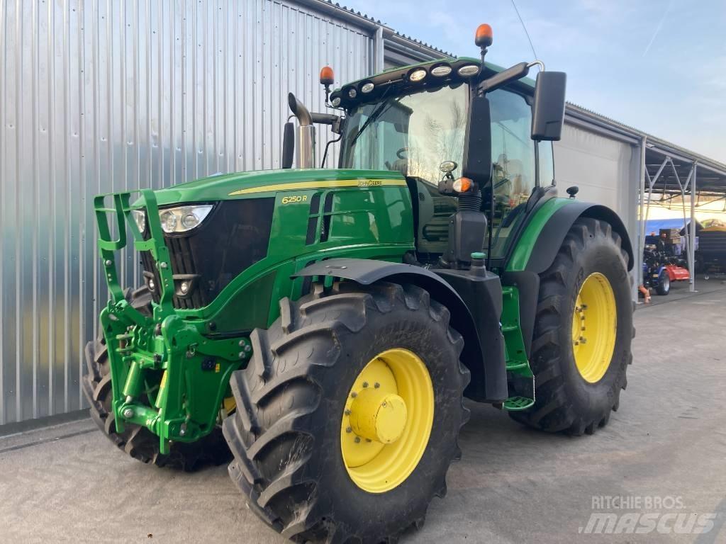 John Deere 6250 R Tracteur