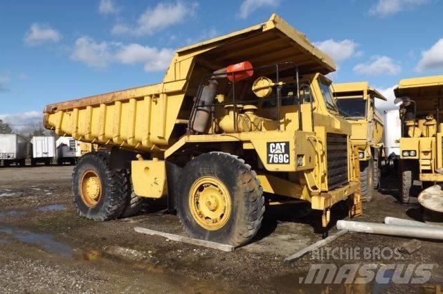 CAT 769 C Tombereau articulé