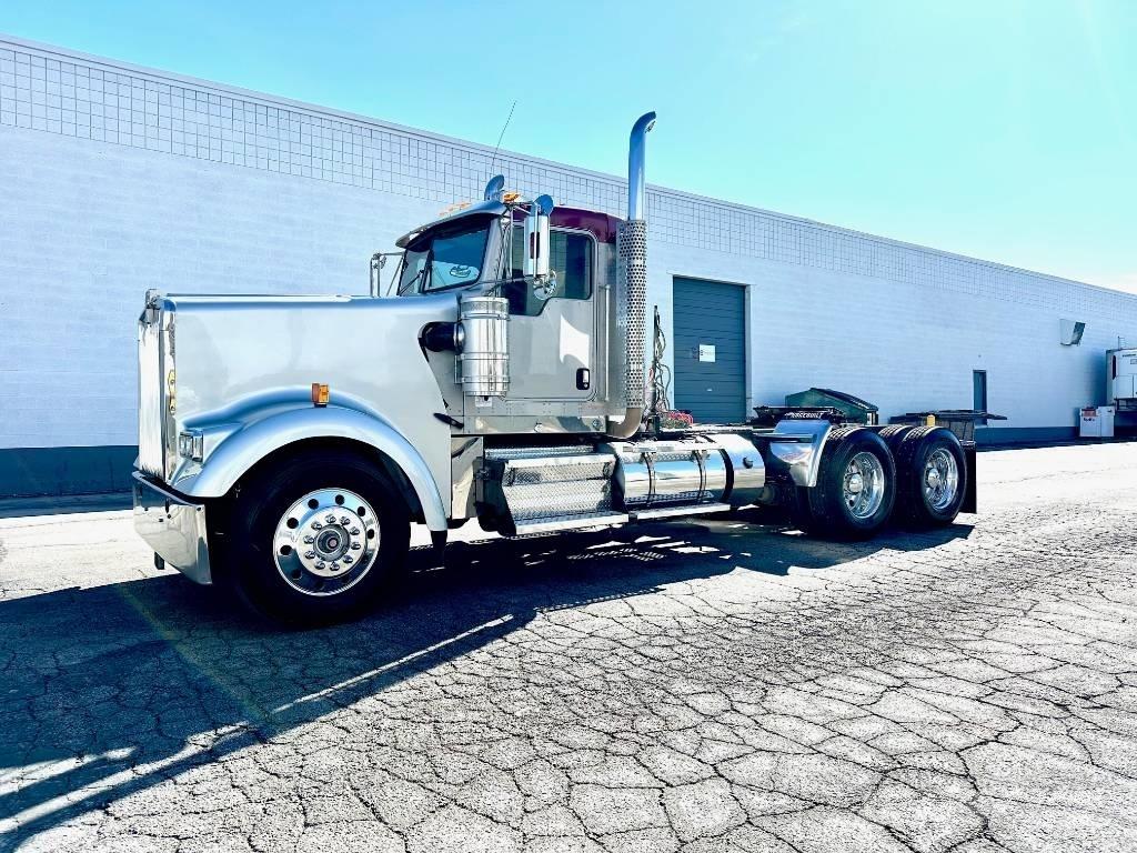 Kenworth W 900 L Tracteur routier