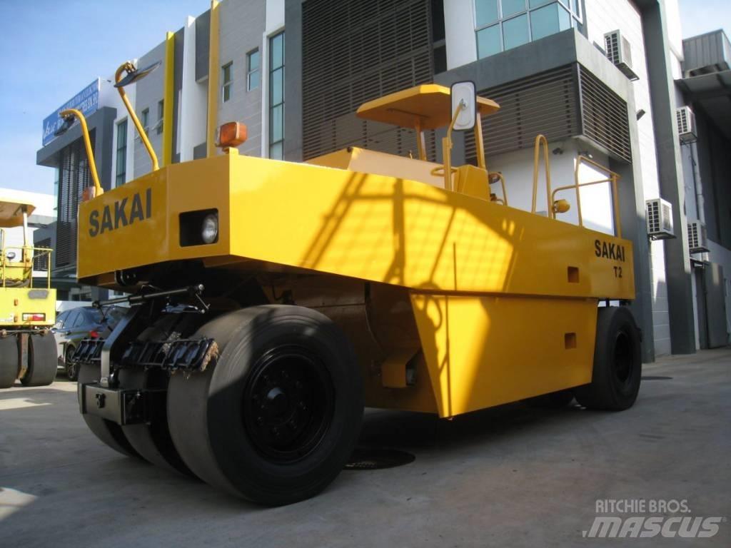 Sakai T2 Rouleaux à pneumatiques