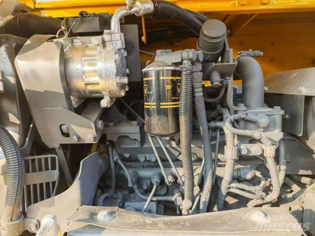 Komatsu 70-8 Pelle sur chenilles