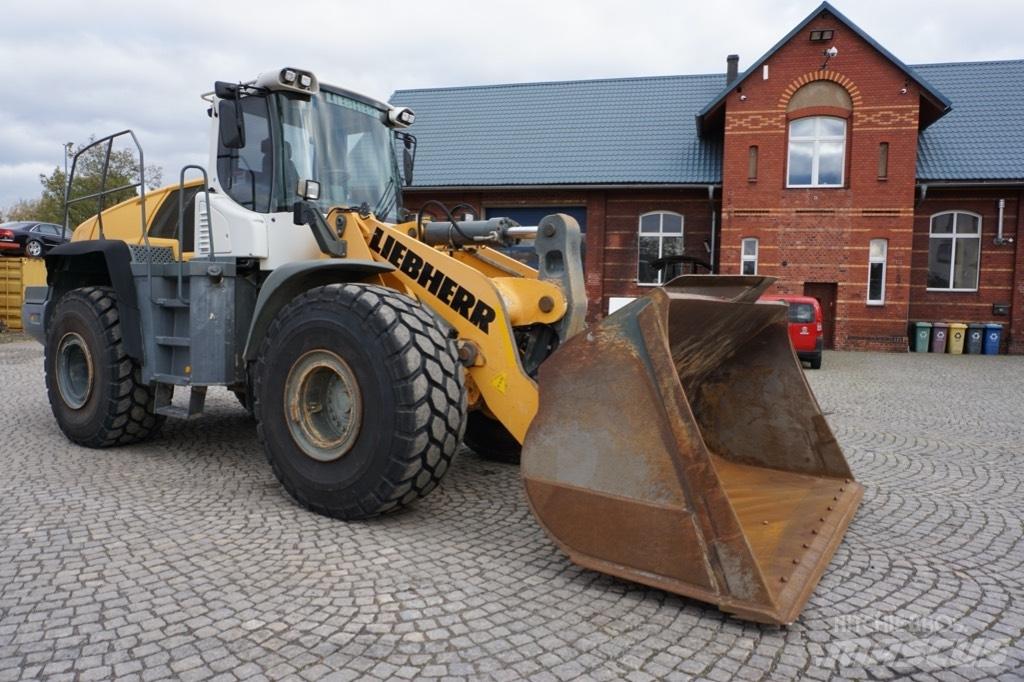 Liebherr L 576 Chargeuse sur pneus
