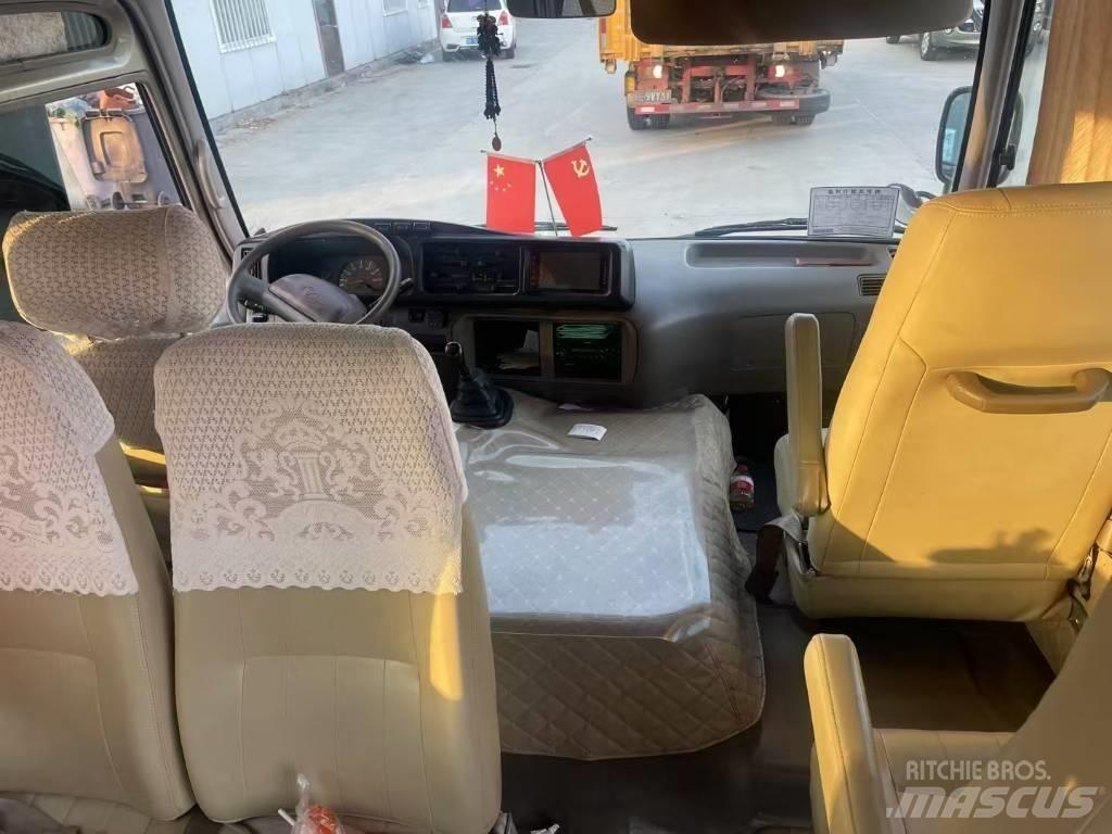 Toyota Coaster Autobus interurbain