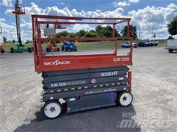 SkyJack SJ III 3226 Nacelle ciseaux