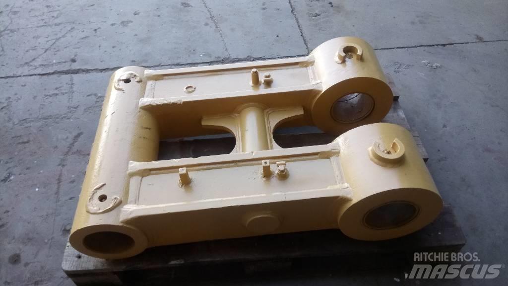 CAT 375 Bras et Godet