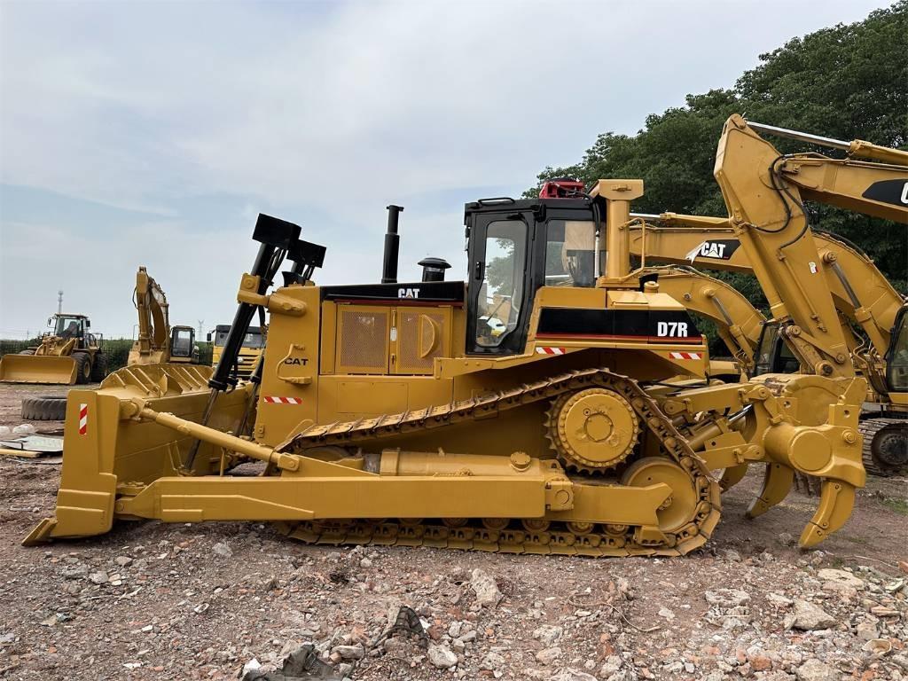 CAT D 7 R Bouteurs sur chenilles