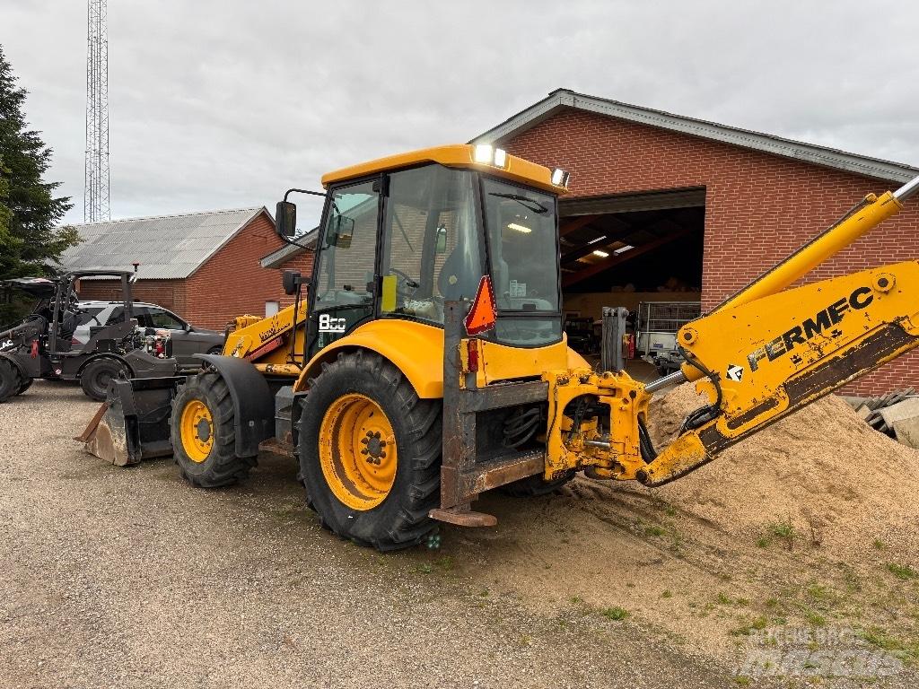 Fermec 860 Tractopelle