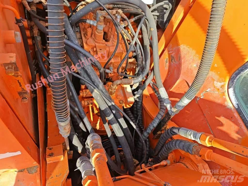 Doosan DH 150 W-7 Pelle sur pneus