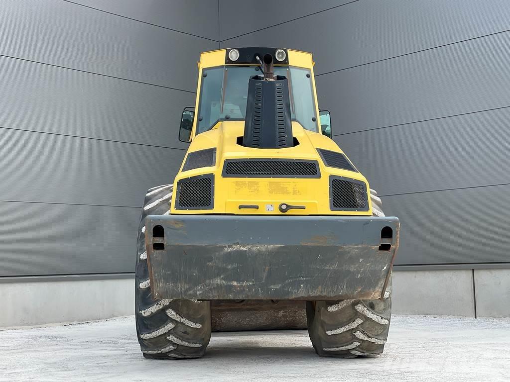 Bomag BW 216 DH-4i Rouleaux monocylindre
