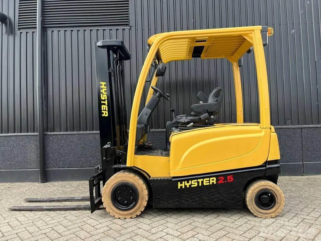 Hyster J2.5XN Chariots élévateurs électriques