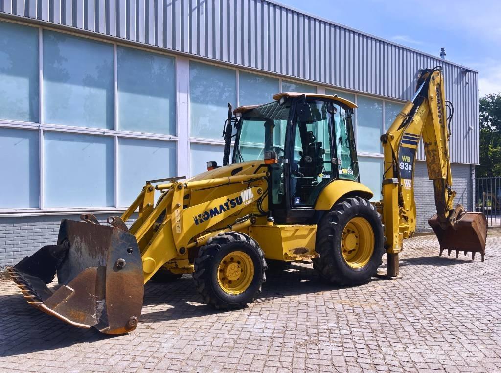 Komatsu WB 93 R-5 Tractopelle