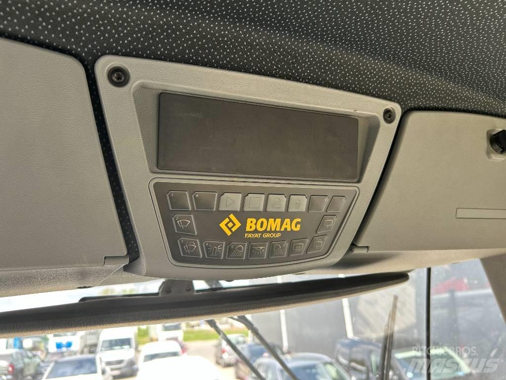 Bomag BW 177 D-5 Rouleaux monocylindre