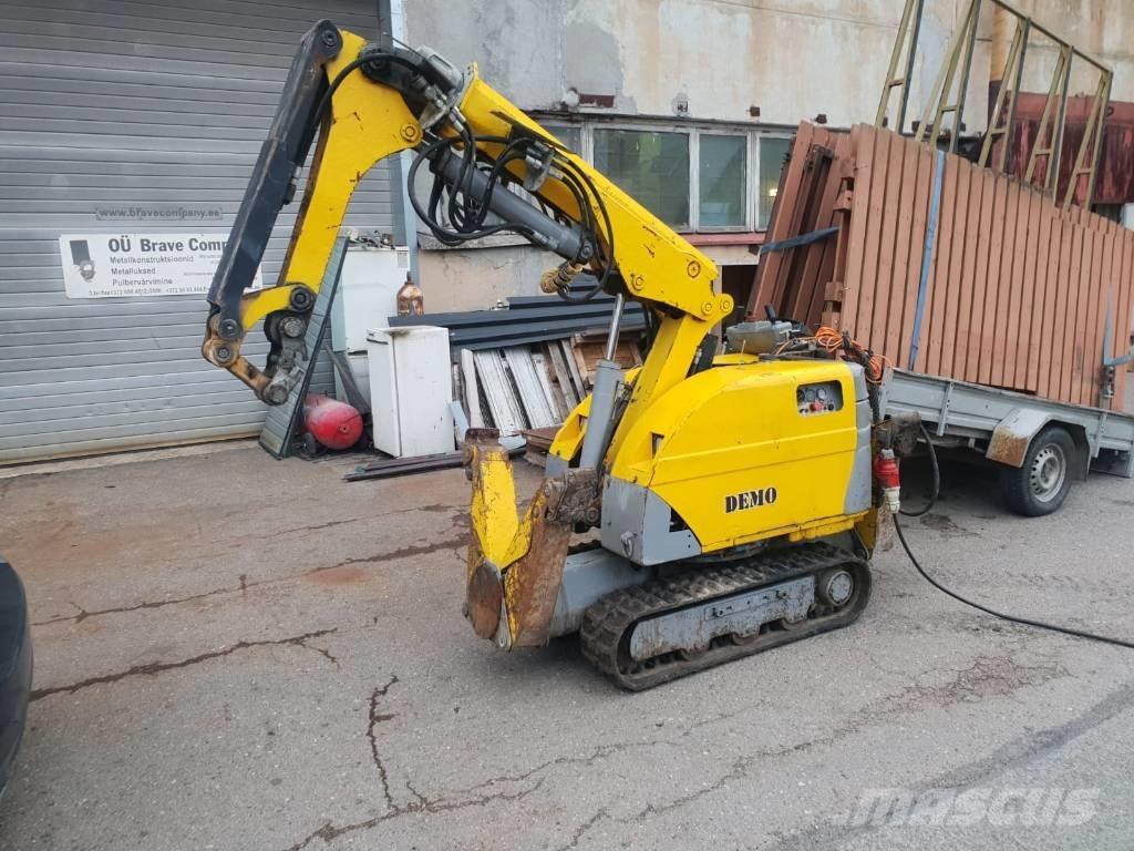 Brokk 180 Pelle de démolition