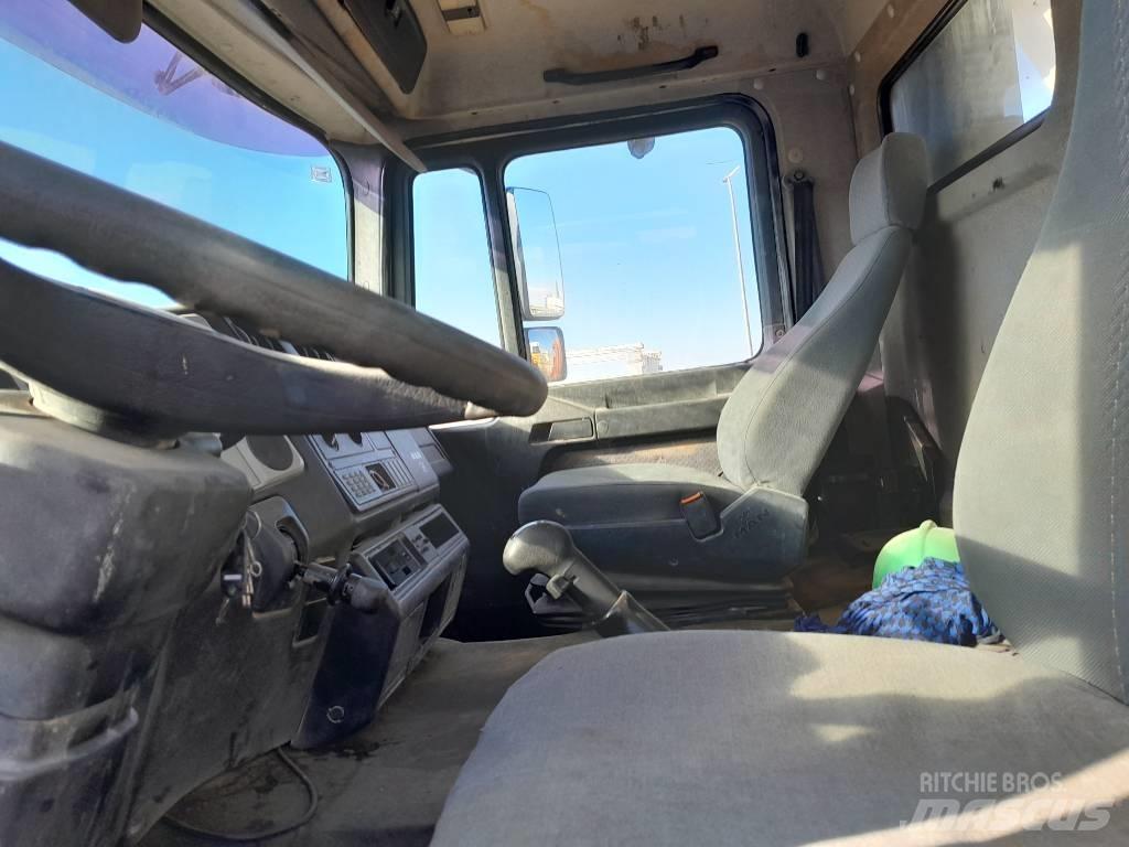 MAN 41.414 Camion benne