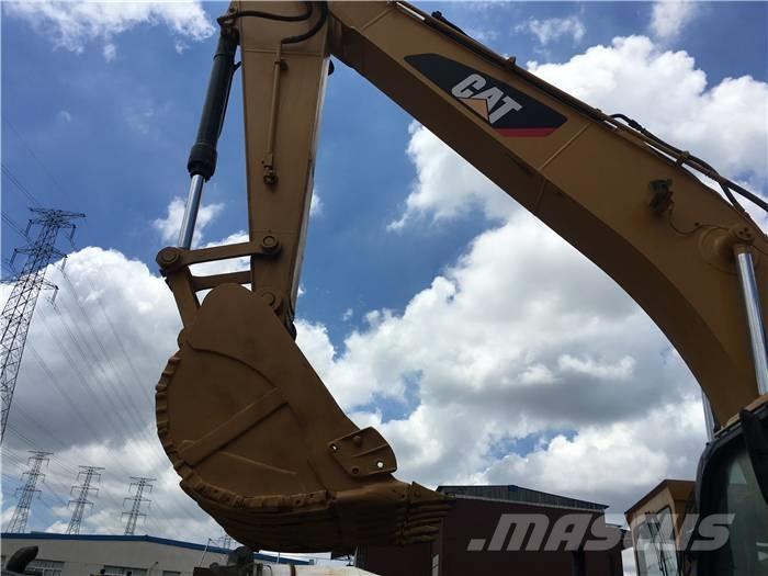 CAT 320 D Pelle sur chenilles