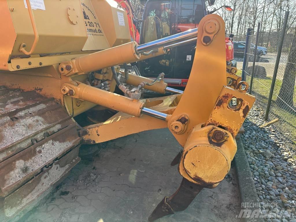 CAT D 7 E LGP Bouteurs sur chenilles