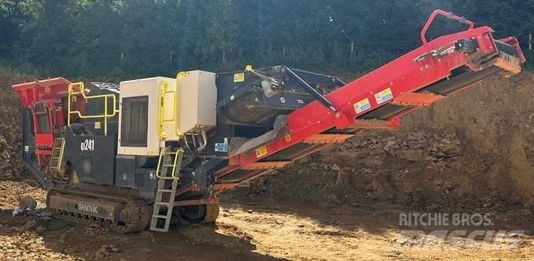 Sandvik QJ 241 Concasseur mobile