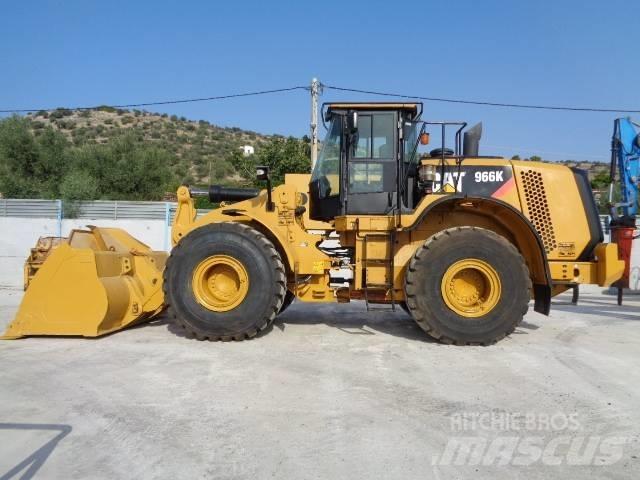 CAT 966K Chargeuse sur pneus