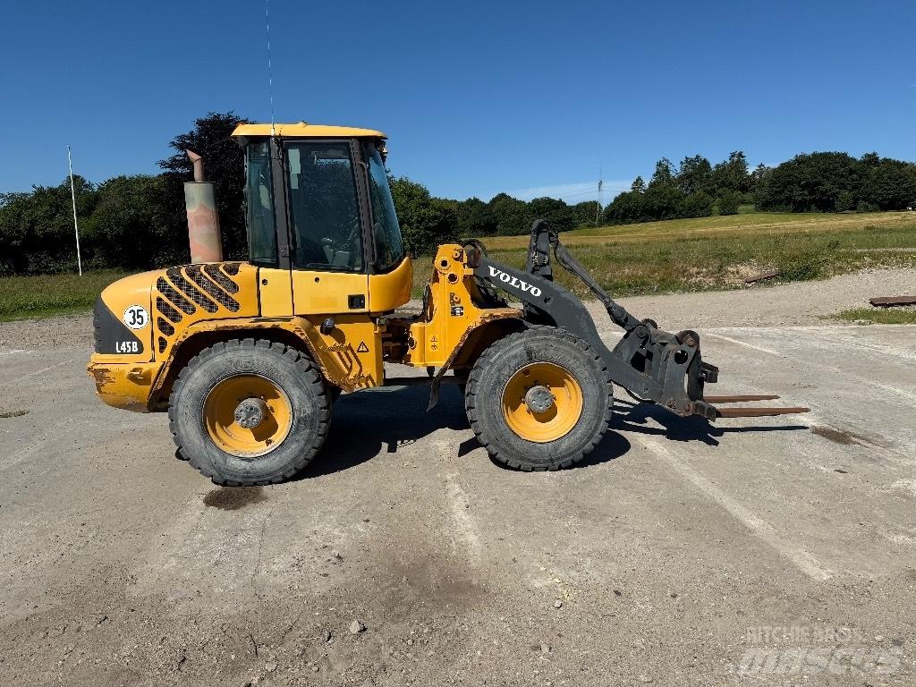 Volvo L 45 B Chargeuse sur pneus