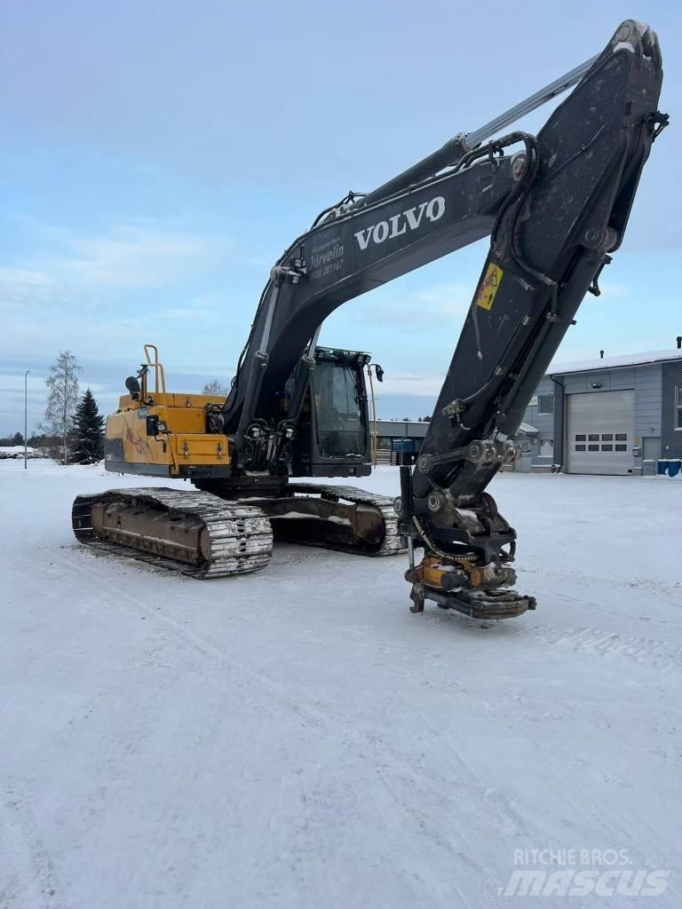 Volvo EC 250 D L Pelle sur chenilles