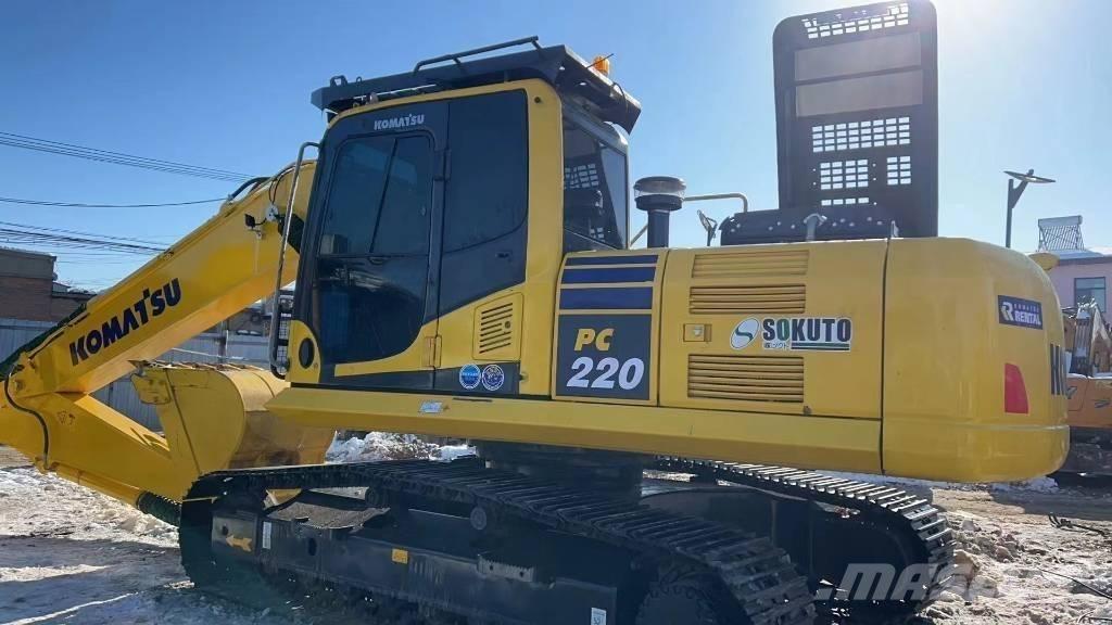 Komatsu PC 220-8 Pelle sur chenilles