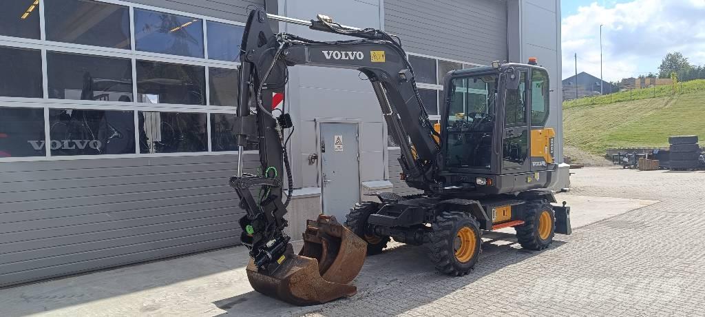 Volvo EW60E Pelle sur pneus