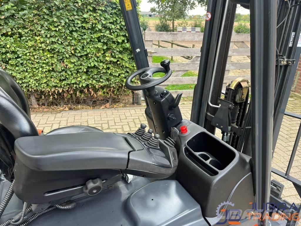 Linde E14-02 Chariots élévateurs électriques
