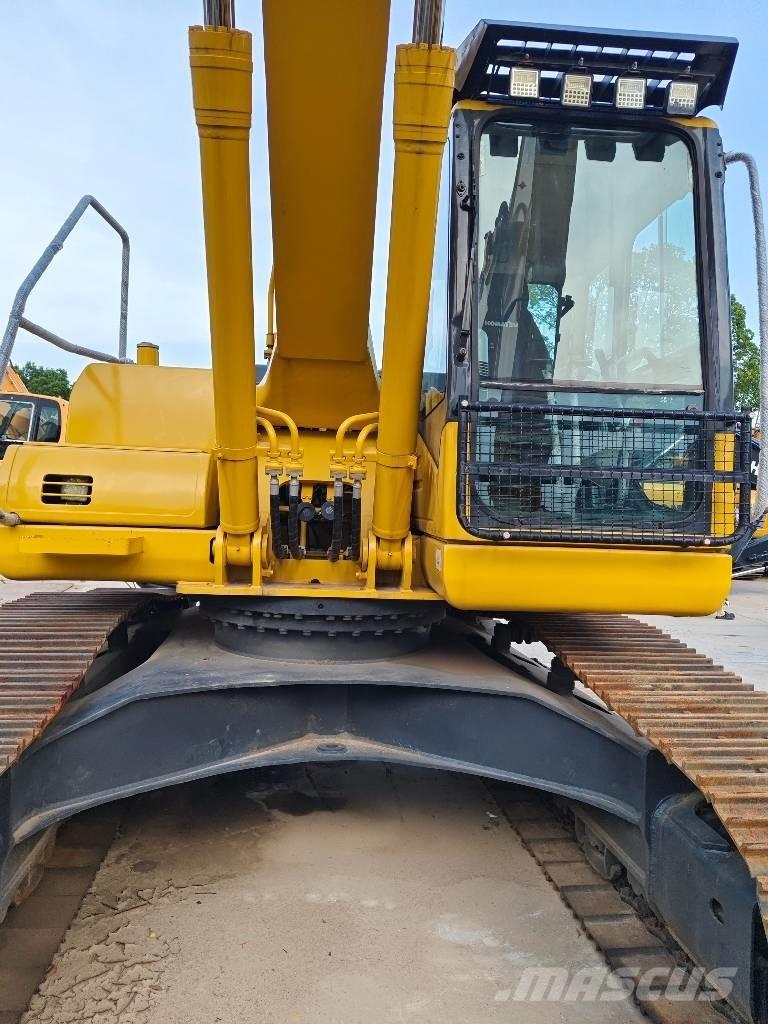 Komatsu PC 220-7 Pelle sur chenilles