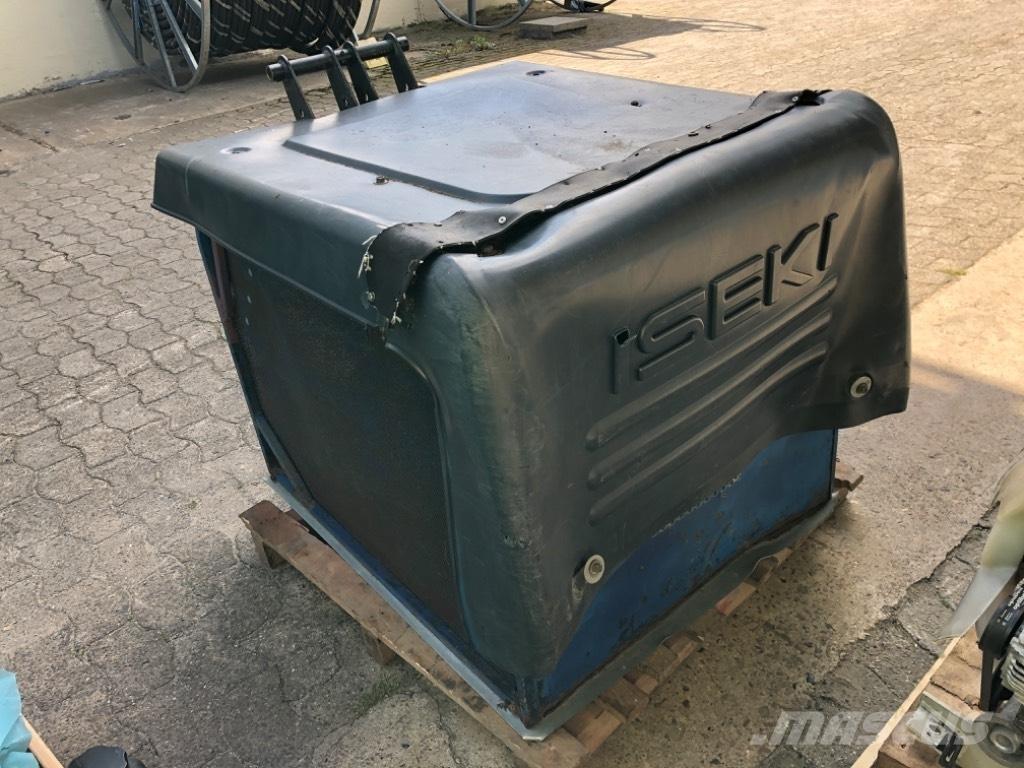 Iseki SXG Tondeuses montées