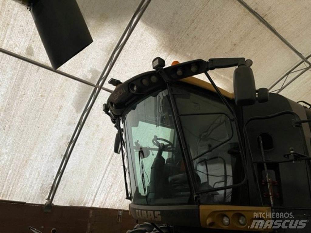 CLAAS Lexion 670 Moissonneuse batteuse