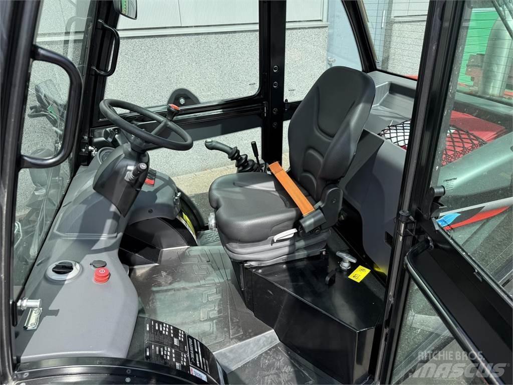 Manitou MC25-4 Chariot tout terrain