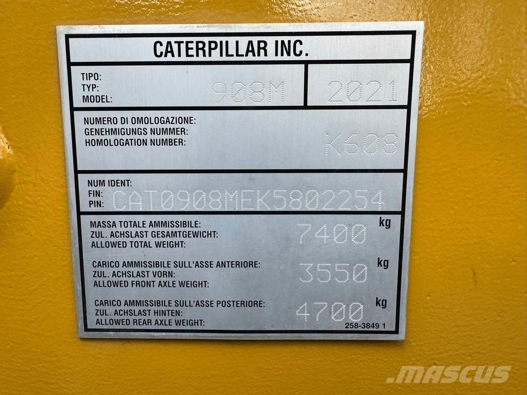 CAT 908M Chargeuse sur pneus