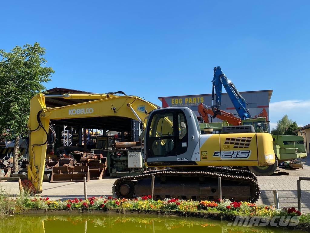 New Holland E 215 Pelle sur chenilles